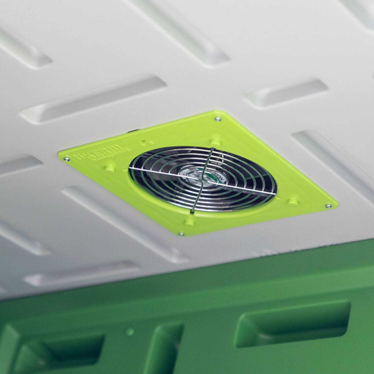 SmartCoop Stallentlüftung - mit konfigurierbarer Intervallschaltung